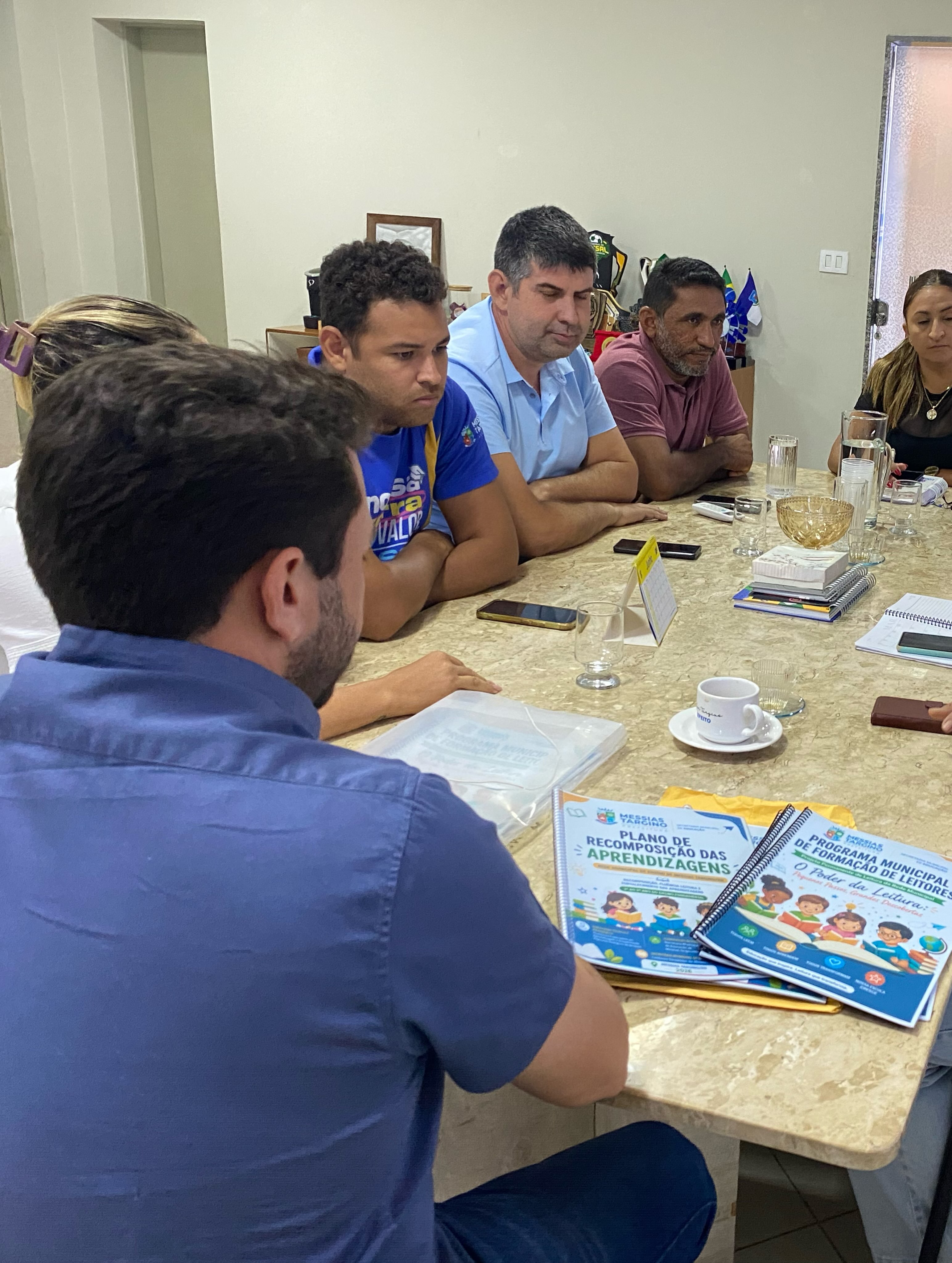Messias Targino realiza reunião de alinhamento para fortalecer ações no retorno das atividades escolares