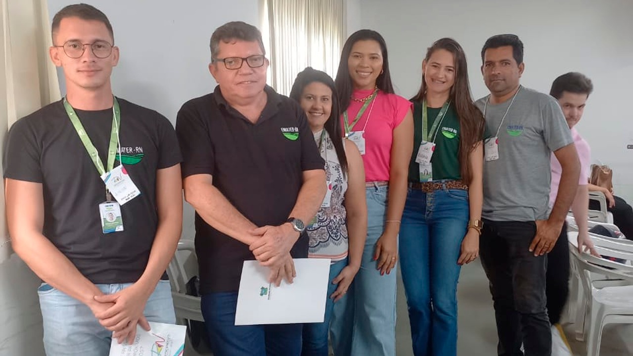 MESSIAS TARGINO PARTICIPA DE PLENÁRIA DO PPA "RN PARTICIPATIVO" NO TERRITÓRIO SERTÃO DO APODI
