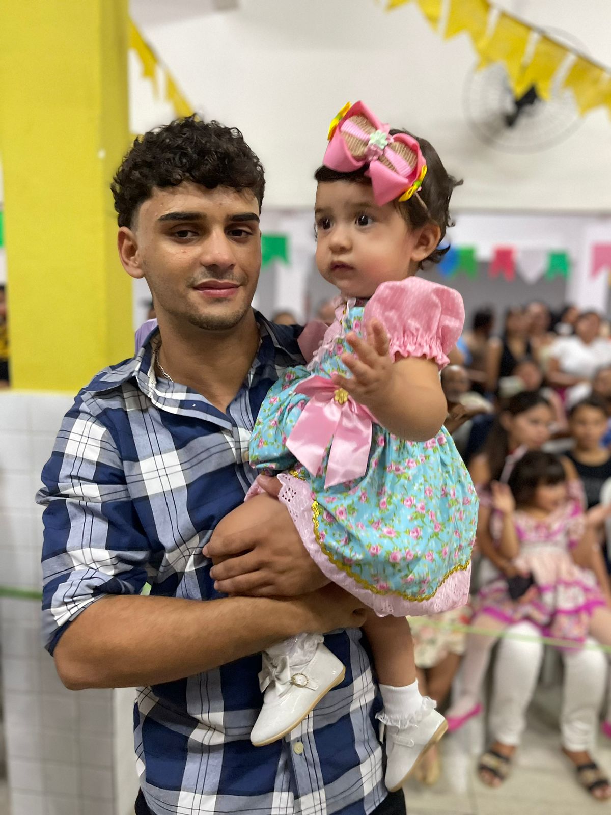 PREFEITURA REALIZA SÃO JOÃO DA CRECHE MUNICIPAL MARIA CANDIDA DA CONCEIÇÃO