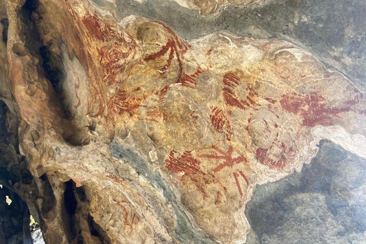 ALUNOS DOS 6º ANOS E EJA DA ESCOLA MUNICIPAL PROFESSOR JÚLIO BENEDITO VISITAM O LAJEDO DE SOLEDADE