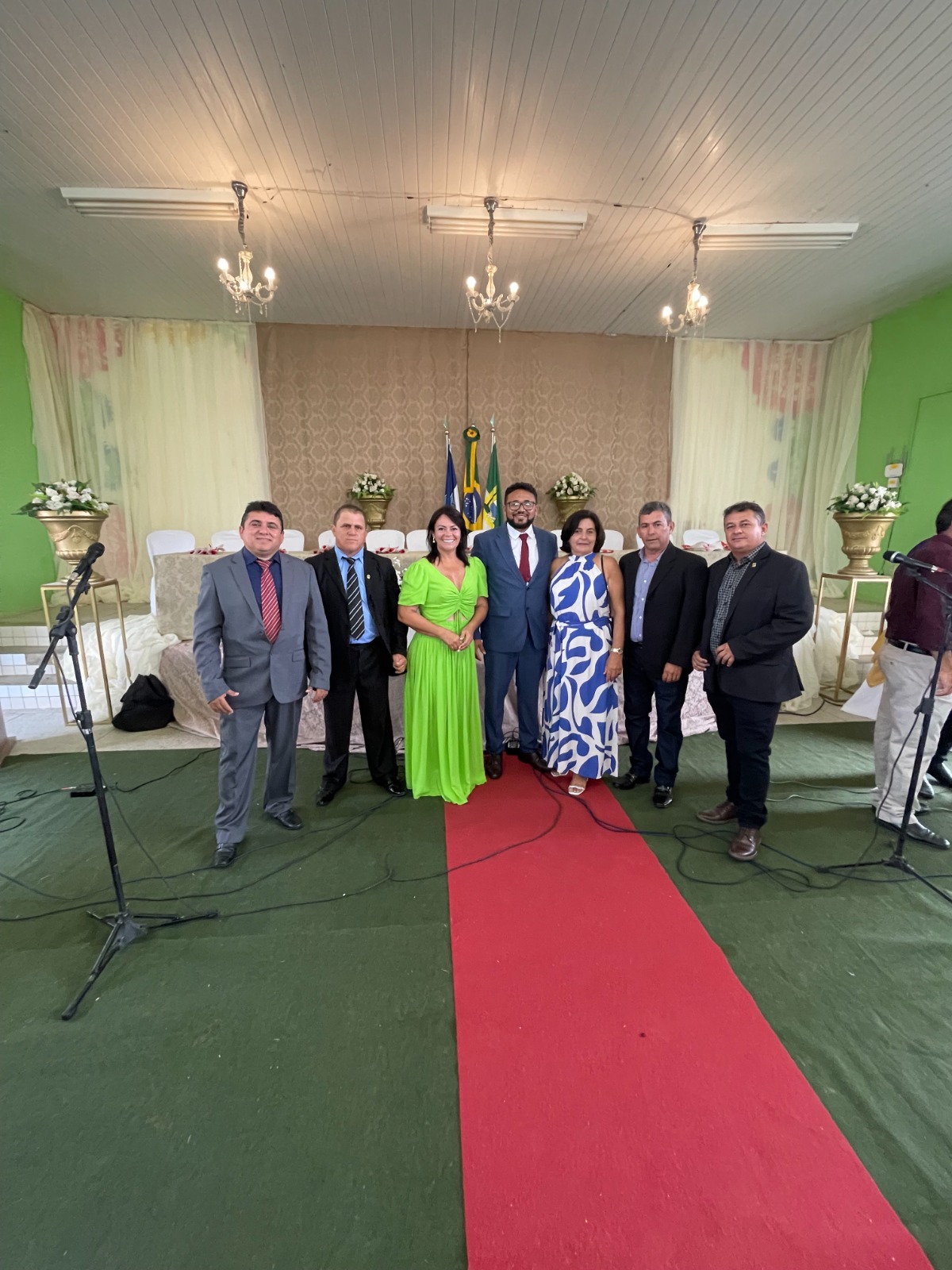 PREFEITA PARTICIPA DE SESSÃO SOLENE DA CÂMARA MUNICIPAL EM HOMENAGEM AOS 61 ANOS DE MESSIAS TARGINO