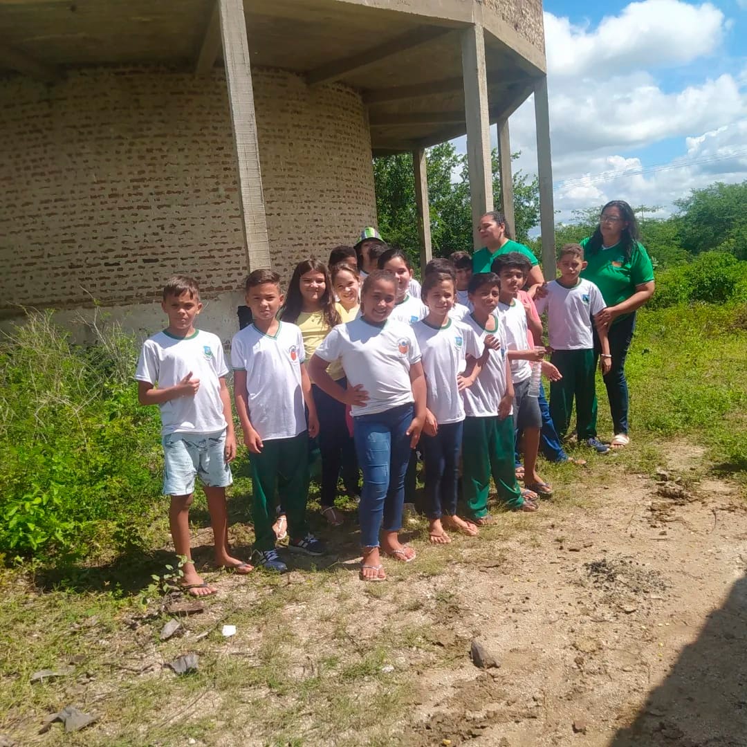 PROJETO DE EMANCIPAÇÃO POLÍTICA LEVA ALUNOS PARA CAEIRA DE MESSIAS TARGINO