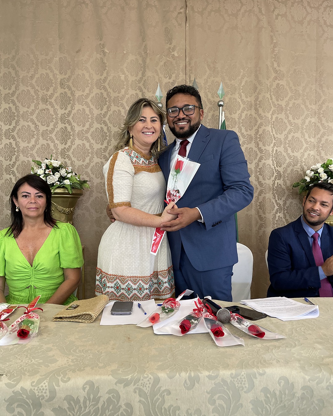 PREFEITA PARTICIPA DE SESSÃO SOLENE DA CÂMARA MUNICIPAL EM HOMENAGEM AOS 61 ANOS DE MESSIAS TARGINO