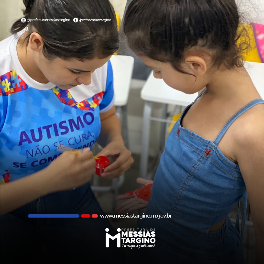 PREFEITURA REALIZA AÇÃO DO ABRIL AZUUL NA CRECHE MUNICIPAL MARIA CÂNDIDA DA CONCEIÇÃO
