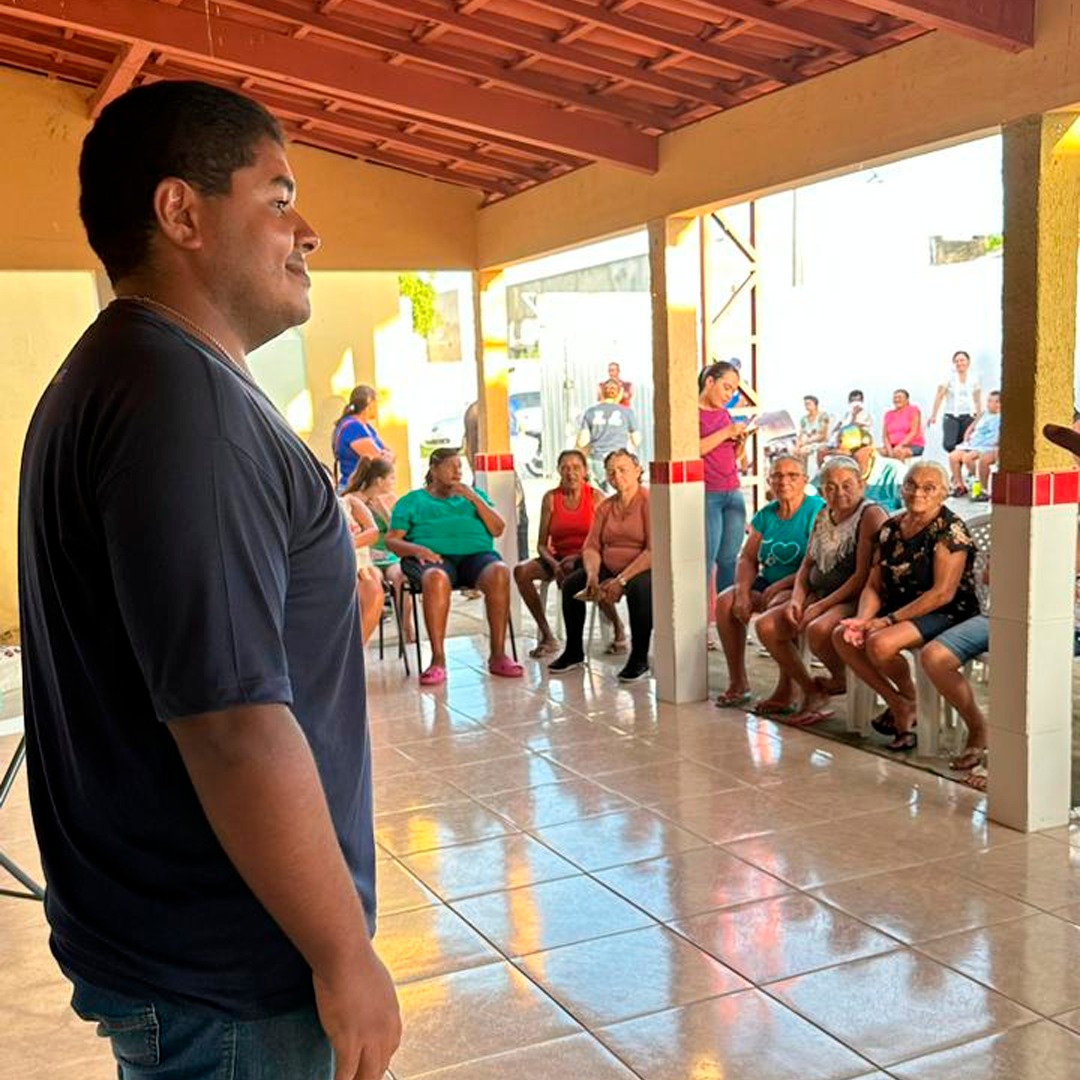 MAIS UM ENCONTRO DO GRUPO "VIVA MELHOR" É REALIZADO