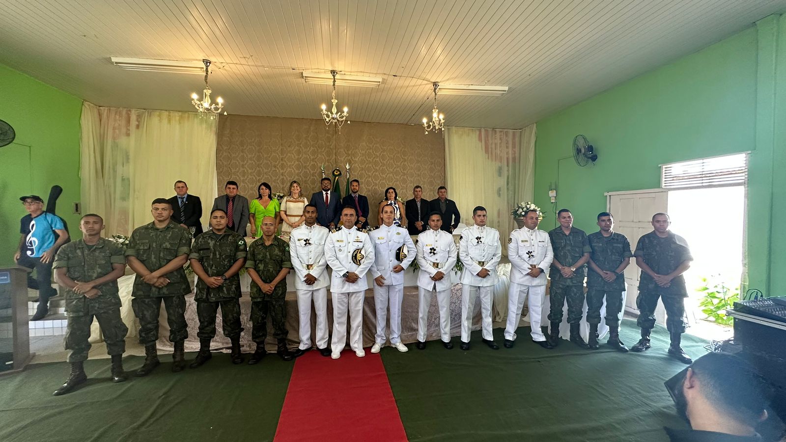 PREFEITA PARTICIPA DE SESSÃO SOLENE DA CÂMARA MUNICIPAL EM HOMENAGEM AOS 61 ANOS DE MESSIAS TARGINO