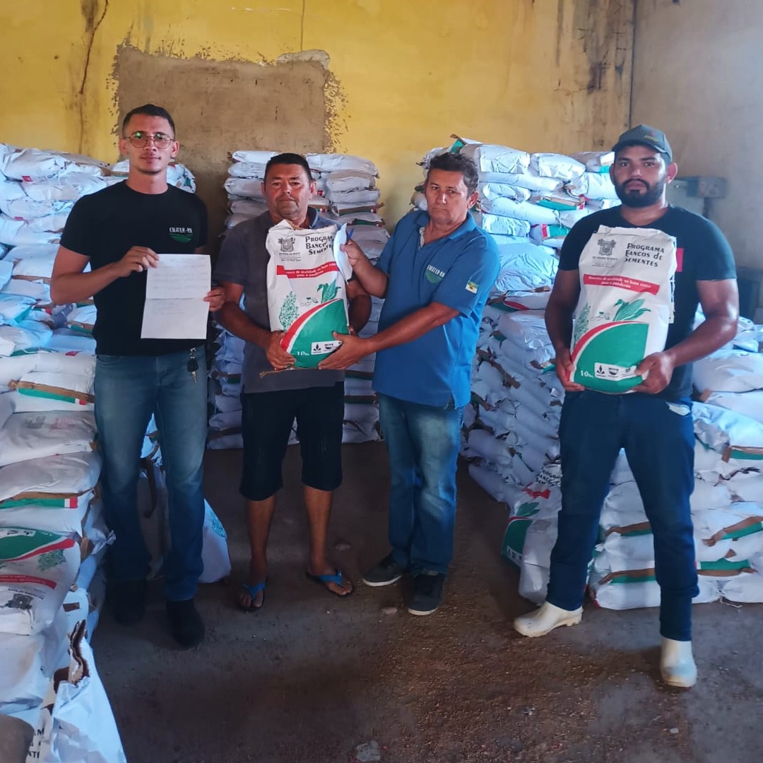 SECRETARIA DE AGRICULTURA E EMATER CONCLUEM DISTRIBUIÇÃO DE SEMENTES